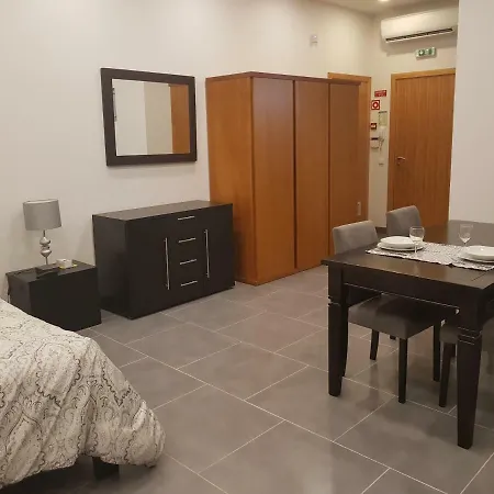 アパート Black House プライア・ダ・ヴィクトーリア