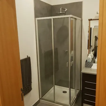 アパート Black House *