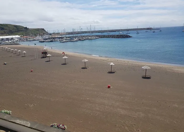 Apartament Black House Praia da Vitória